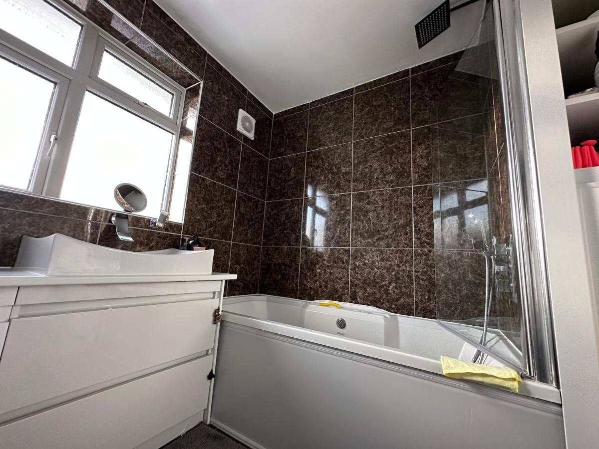 Sheri'S Home Away London Exterior photo